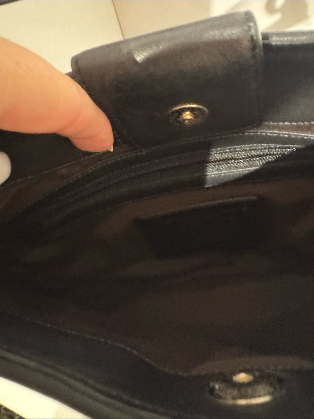Coach British Black legacy Leather Crescent Shoulder Bag - Picture 4 of 5